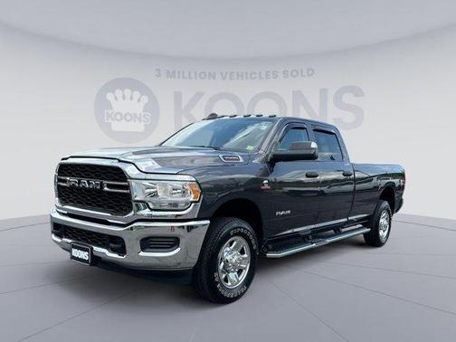 Photo 1 of 26 of 2020 RAM 3500 Tradesman