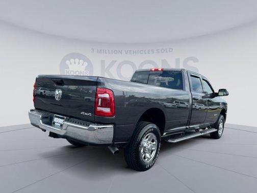 Photo 5 of 26 of 2020 RAM 3500 Tradesman