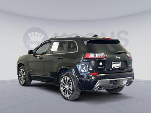 2019 Jeep Cherokee Overland