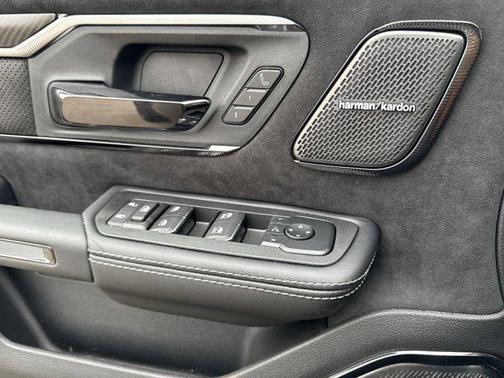 2026 RAM 1500 RHO Crew Cab 4x4 5'7' Box