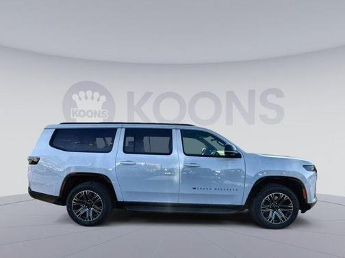 2026 Jeep Grand Wagoneer L 4x4