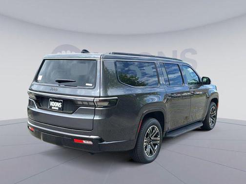 Baltic Gray Metallic Clearcoat 2026 Jeep Grand Wagoneer L 4x4