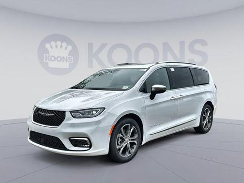 2026 Chrysler Pacifica L