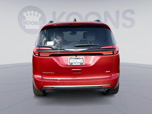 2026 Chrysler Pacifica L