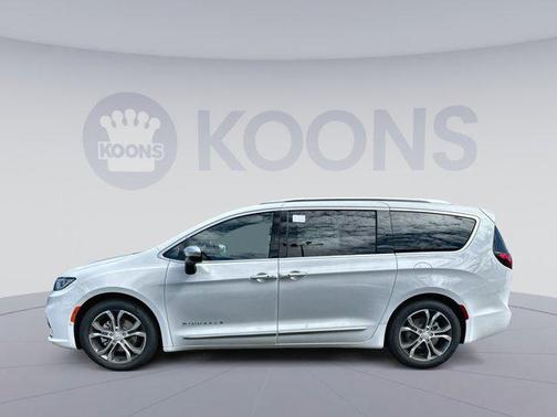 2026 Chrysler Pacifica L