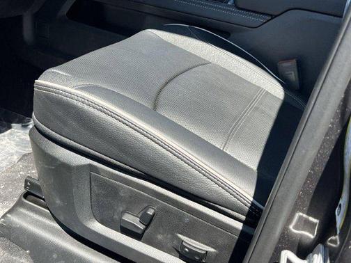 2025 RAM 2500 Limited Mega Cab 4x4 6'4' Box