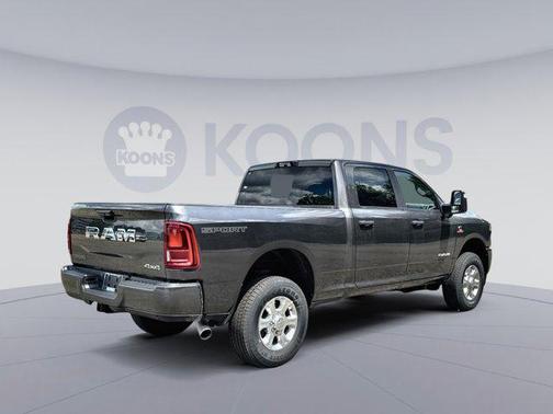 2025 RAM 2500 Big Horn Crew Cab 4x4 6'4' Box