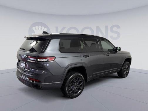 2023 Jeep Grand Cherokee L Summit Reserve