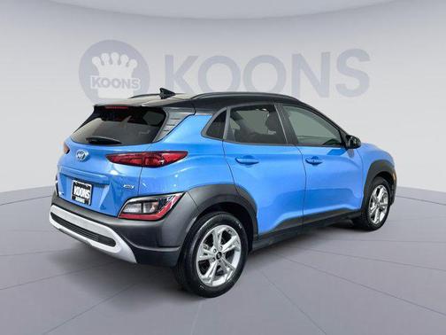 2022 Hyundai KONA SEL