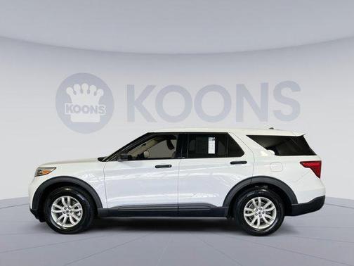2021 Ford Explorer Base