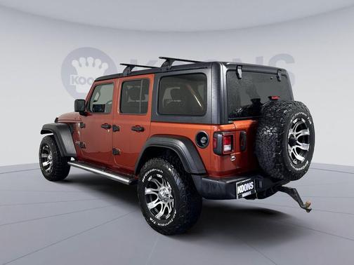 Bright White Clearcoat 2021 Jeep Wrangler Unlimited Sport