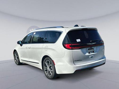 2026 Chrysler Pacifica L