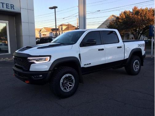 2025 RAM 1500 RHO