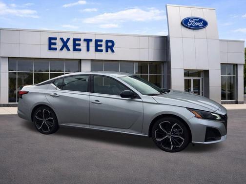 2024 Nissan Altima SR FWD