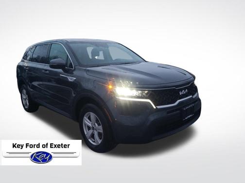 2022 Kia Sorento LX