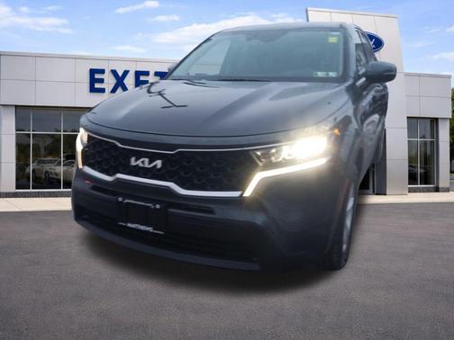 2022 Kia Sorento LX