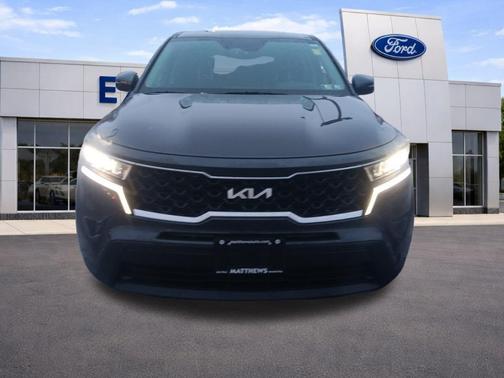 2022 Kia Sorento LX