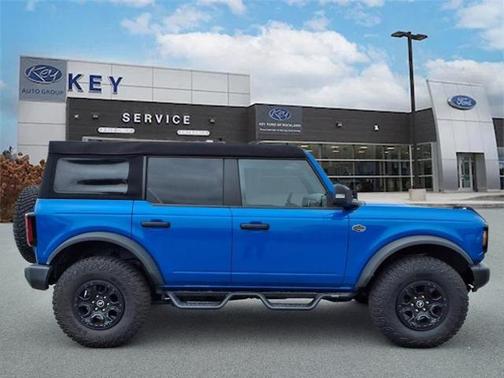 2023 Ford Bronco WILDTRAK