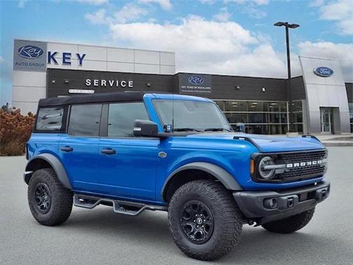 2023 Ford Bronco WILDTRAK