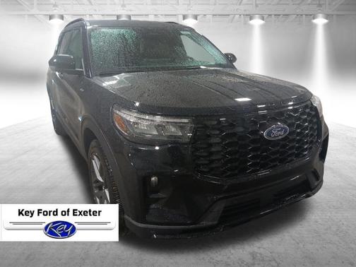 Agate Black Metallic 2026 Ford Explorer ST-Line