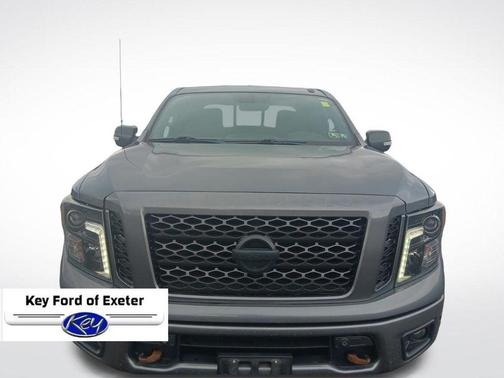 2018 Nissan Titan SV