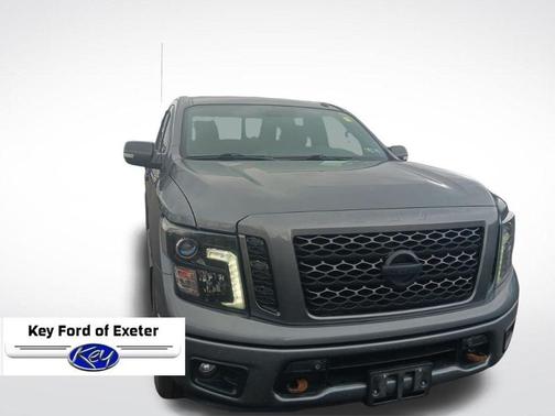 2018 Nissan Titan SV