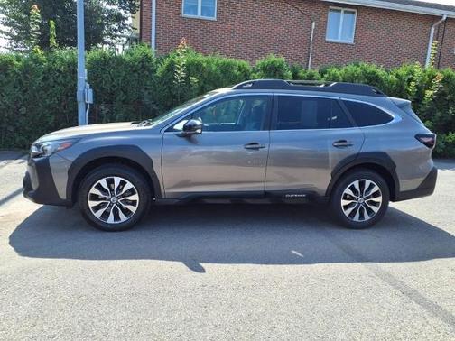 2024 Subaru Outback LIMITED XT