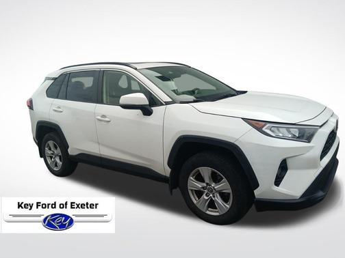 Super White 2019 Toyota RAV4 XLE