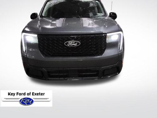 CARBONIZED GRAY METALLIC 2025 Ford Maverick Lariat