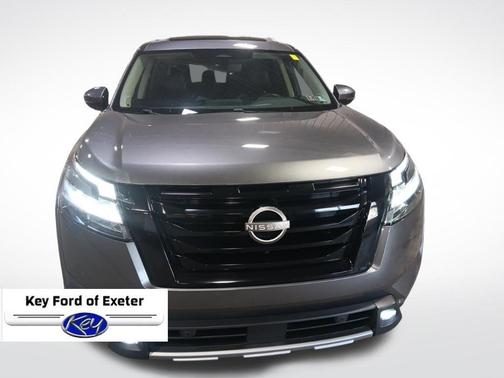 Gun Metallic 2023 Nissan Pathfinder SL 4WD