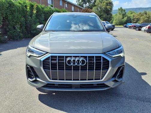 2024 Audi Q3 45 S LINE QUATTRO PREMIUM