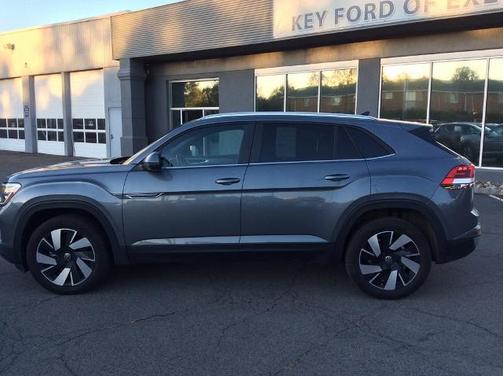 2024 Volkswagen Atlas Cross Sport 2.0T SE W/ TECHNOLOGY