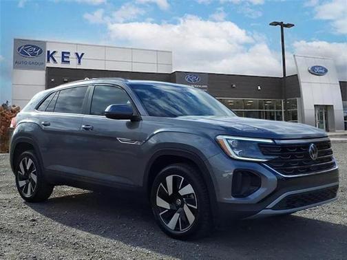 2024 Volkswagen Atlas Cross Sport 2.0T SE W/ TECHNOLOGY