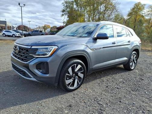 2024 Volkswagen Atlas Cross Sport 2.0T SE W/ TECHNOLOGY