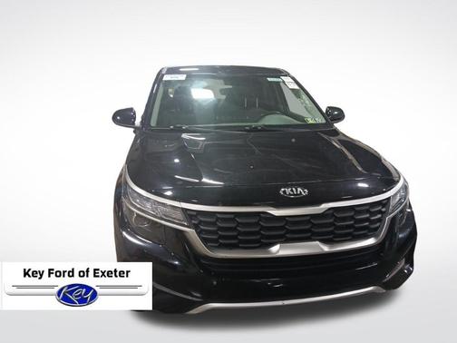 Cherry Black 2021 Kia Seltos LX