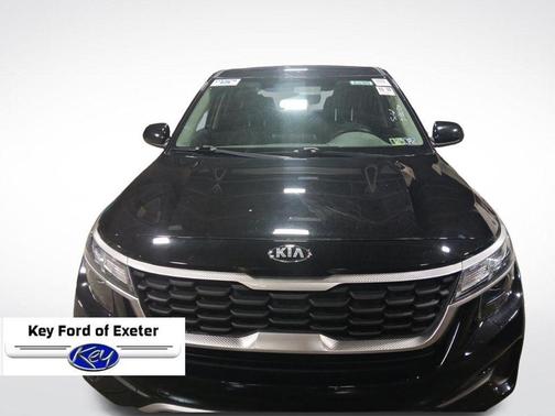 Cherry Black 2021 Kia Seltos LX