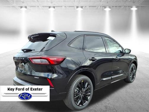 2026 Ford Escape ST-Line Elite