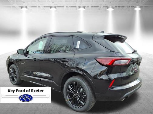 2026 Ford Escape ST-Line Elite