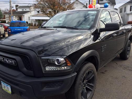 2024 RAM 1500 Classic Warlock Crew Cab 4x4 5'7' Box