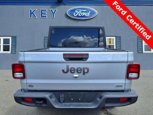 2023 Jeep Gladiator OVERLAND