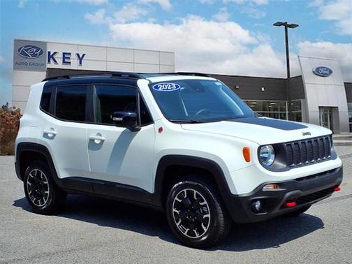 2023 Jeep Renegade TRAILHAWK