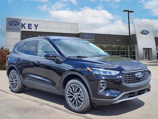 2025 Ford Escape PHEV SE