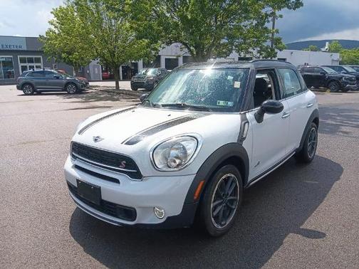 2016 MINI Countryman COOPER S ALL4