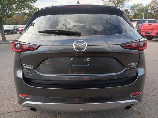 2024 Mazda CX-5 SIGNATURE