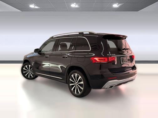 Night Black 2023 Mercedes-Benz GLB 250 Base