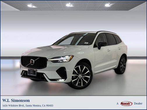 Crystal White Metallic 2024 Volvo XC60 B5 Plus Dark Theme