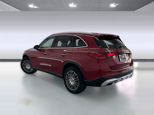 2026 Mercedes-Benz GLC 300 Base