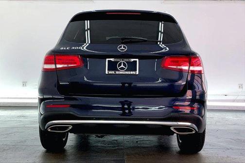 2016 Mercedes-Benz GLC 300 Base