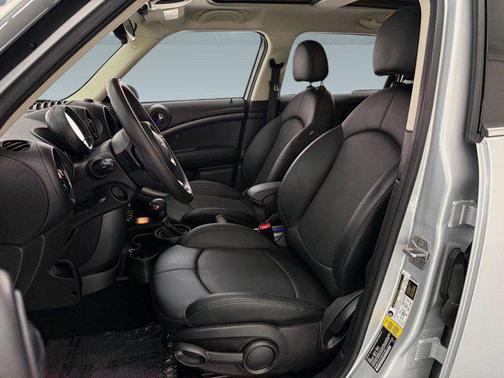 2016 MINI Countryman Cooper S