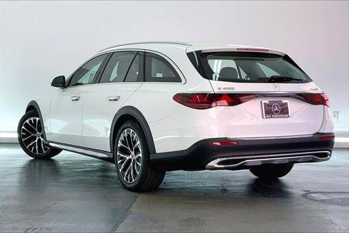 2025 Mercedes-Benz E-Class 4MATIC